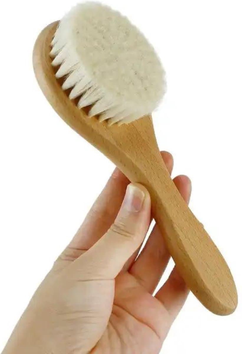 Babyborstel Hout - Babyverzorging - Haarborstel (EAN: 7440843448486)