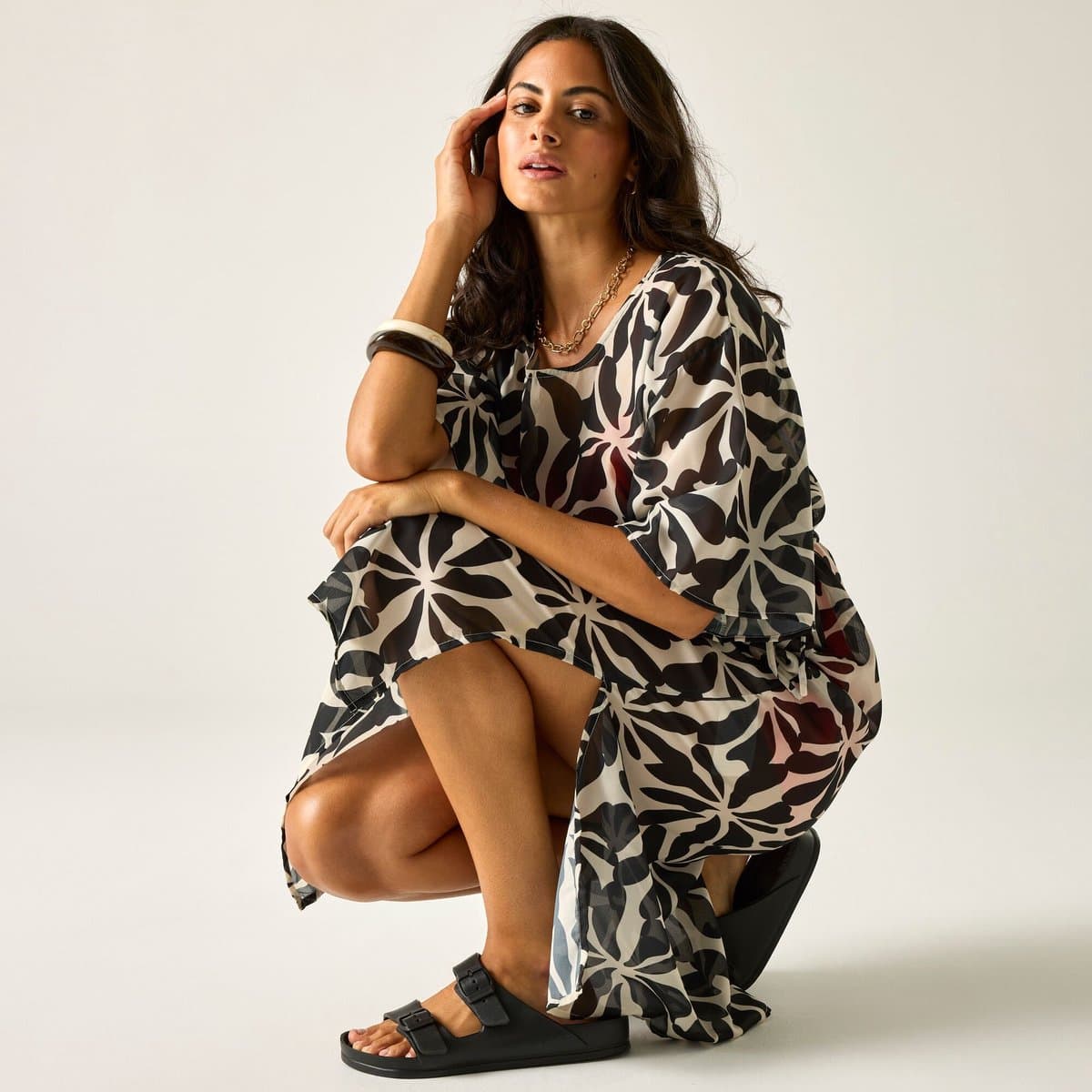 Dames Avorno Cover Up Strandjurk (EAN: 5063516302308): **Wat is de Dames Avorno Cover Up Strandjurk**