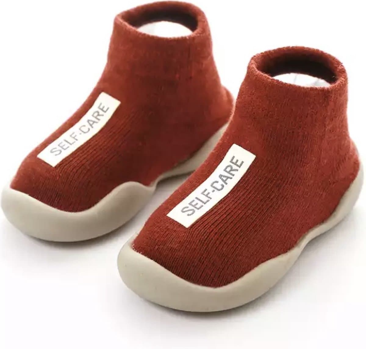 Antislip baby schoentjes - eerste loopschoentjes – Completebabyuitzet - maat 20,5 – 12-18 maanden – rood (EAN: 6013805516595): 1. Eerste indruk een blik op de rode schoen