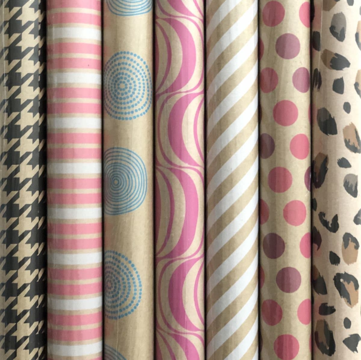 Assortiment Cadeaupapier - Kraft inpakpapier met design - 200 x 70 cm - 5 rollen (EAN: 9098998046200)