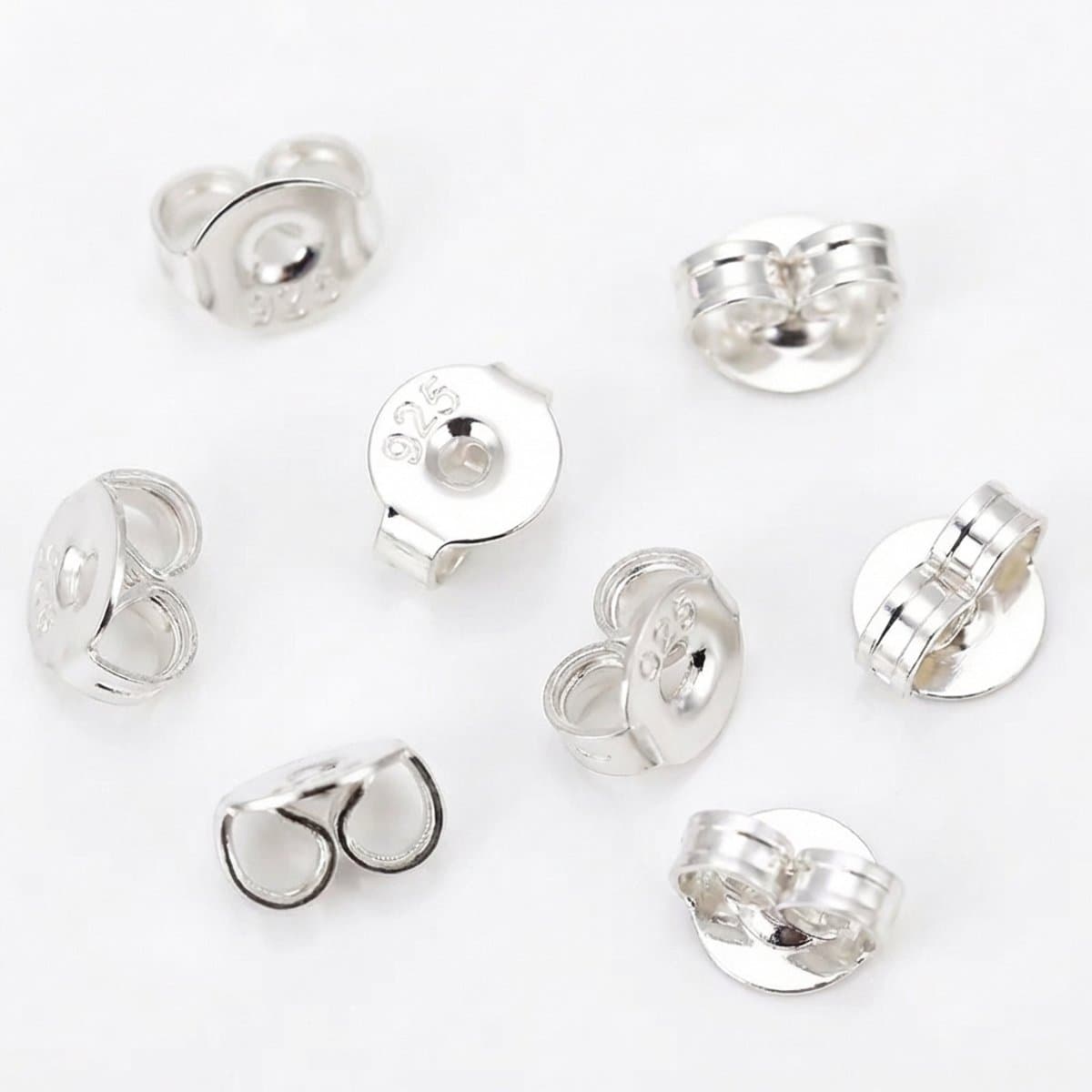 Achterkantjes oorbellen - slotjes - oorstoppers oorbellen - 8 stuks (EAN: 8720908713193)