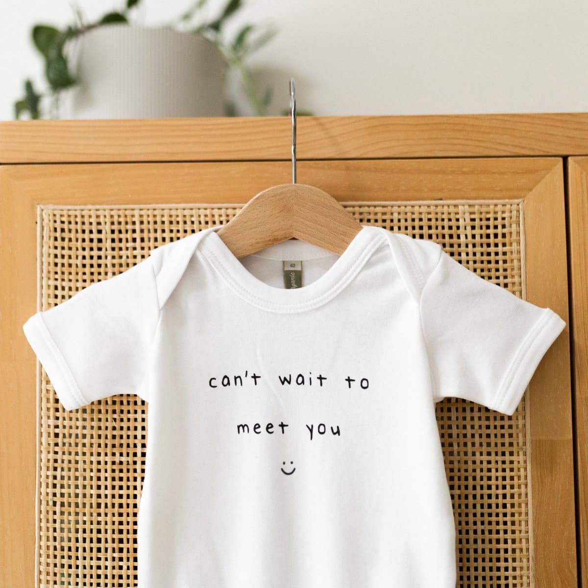 Baby rompertje met tekst - Can’t wait to meet you - Maat 50-56 - Aankondiging zwangerschap - Cadeau - Zwangerschap aankondiging - aankondiging baby - pregnancy announcement (EAN: 8721001860678)