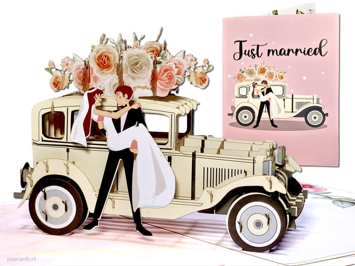 Popcards pop-up kaarten - Romantische Trouwkaart Trouwauto met Bruidspaar - Antieke auto - Oldtimer - Rozen - Trouwen - Huwelijk Huwelijkskaart Felicitatie pop-up kaart 3D wenskaart (EAN: 8945005026803)