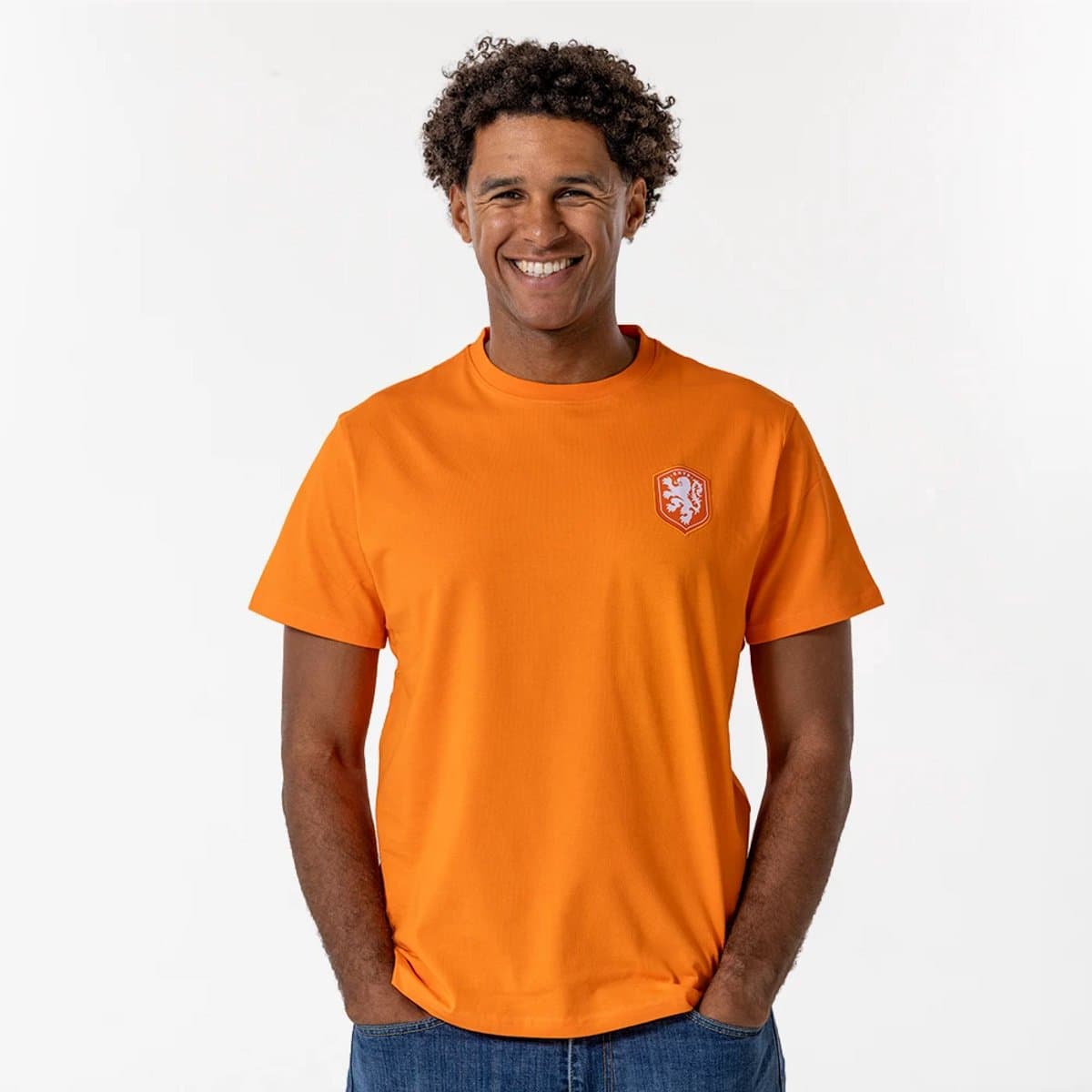 Nederlands Elftal Logo T-shirt Heren - Maat L - Oranje - KNVB - Voetbalshirt - Fankleding - Merchandise (EAN: 8716384955950)