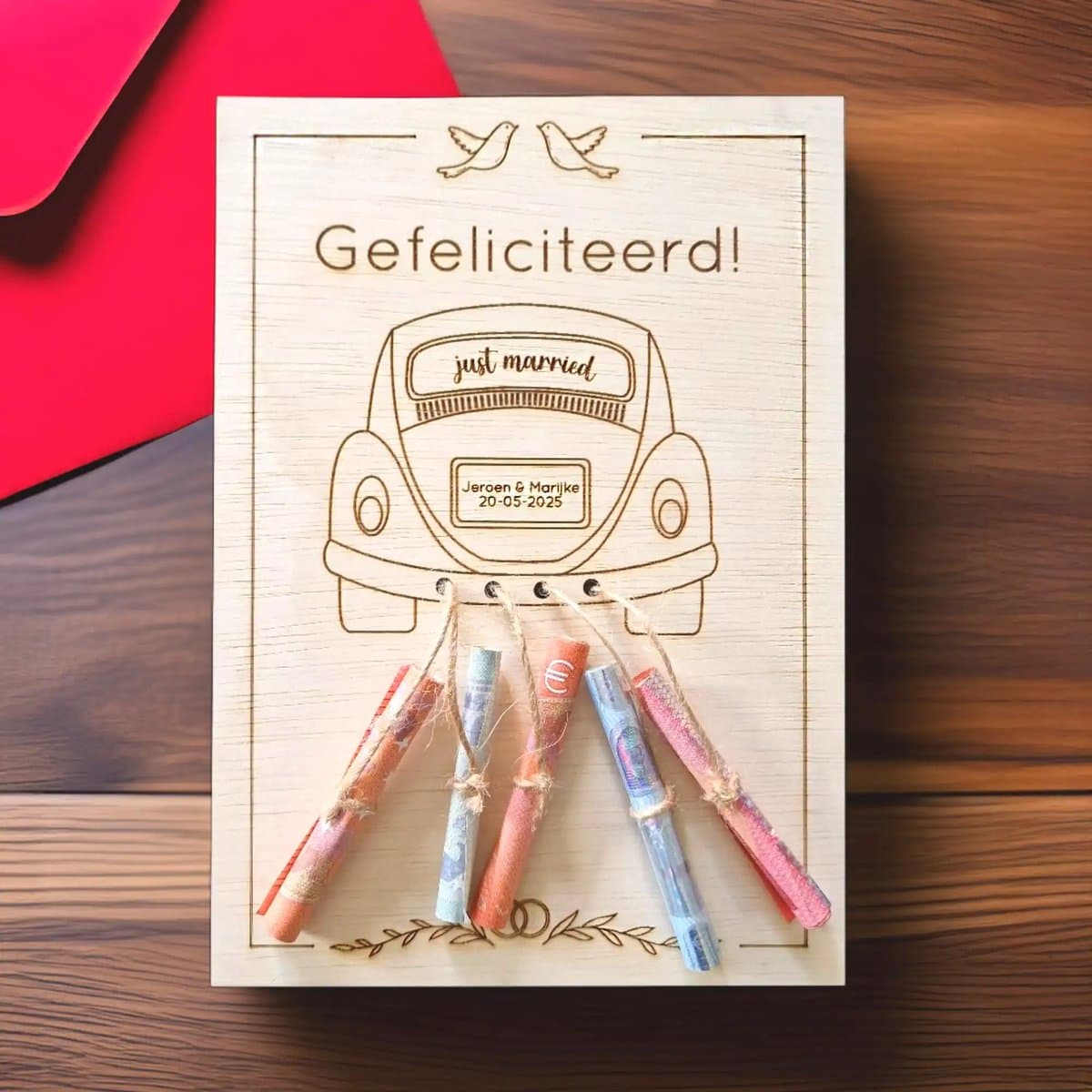 Origineel Geld Geven Bruiloft - Houten Geld Cadeau - Uniek en Persoonlijk Huwelijkscadeau (EAN: 6096323723720)