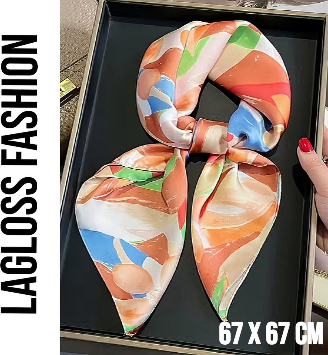 LaGloss® Vierkante Dames Sjaal Oranje Bloemenprint – Kleurrijk – Festival – Zomer/Lente – 67 x 67 cm (EAN: 8720835938201): 1. **Kleurrijk, maar niet te flitsend**