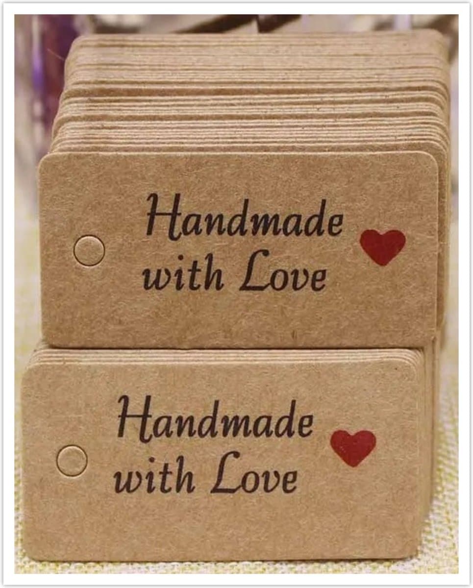 Kaartjes met tekst - handmade with love - labels - 50 stuks - kleine kaartjes - karton - 4 x 2 cm (EAN: 6097543448448)