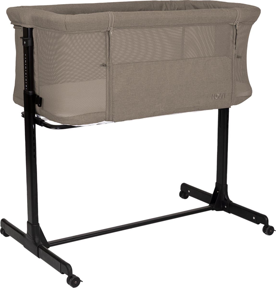 Novi at Home Kyra Air+ Hazel Melange Co-Sleeper - Geschikt vanaf de geboorte - anti-reflux functie - Verstelbaar frame (EAN: 8717385003589): De co-sleeper die onze hele DIY-community bespreekt (en mijn eerlijke oordeel)