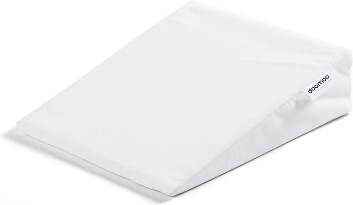 Doomoo Basics Hellend Kussen - Reflux Kussen - Rest Easy Small (EAN: 5400653009576): Zo’n beetje game-changer voor nachtopnamen 🤯