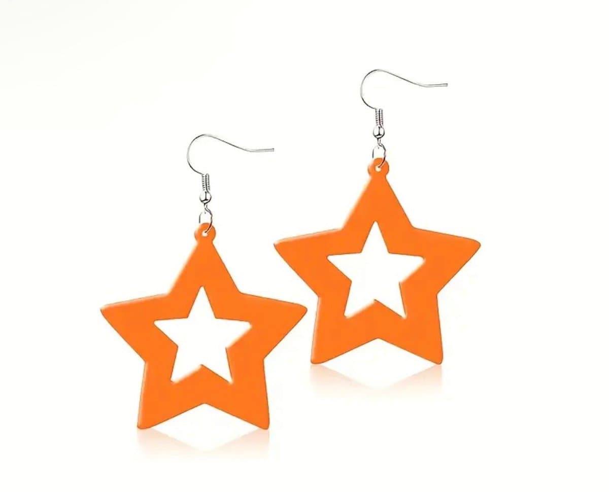Akyol - Oranje Ster Oorbellen – Ster Oorhangers – Lichtgewicht Sieraden - Cadeau voor meisjes - koningsdag oorbellen (EAN: 8720724429483)