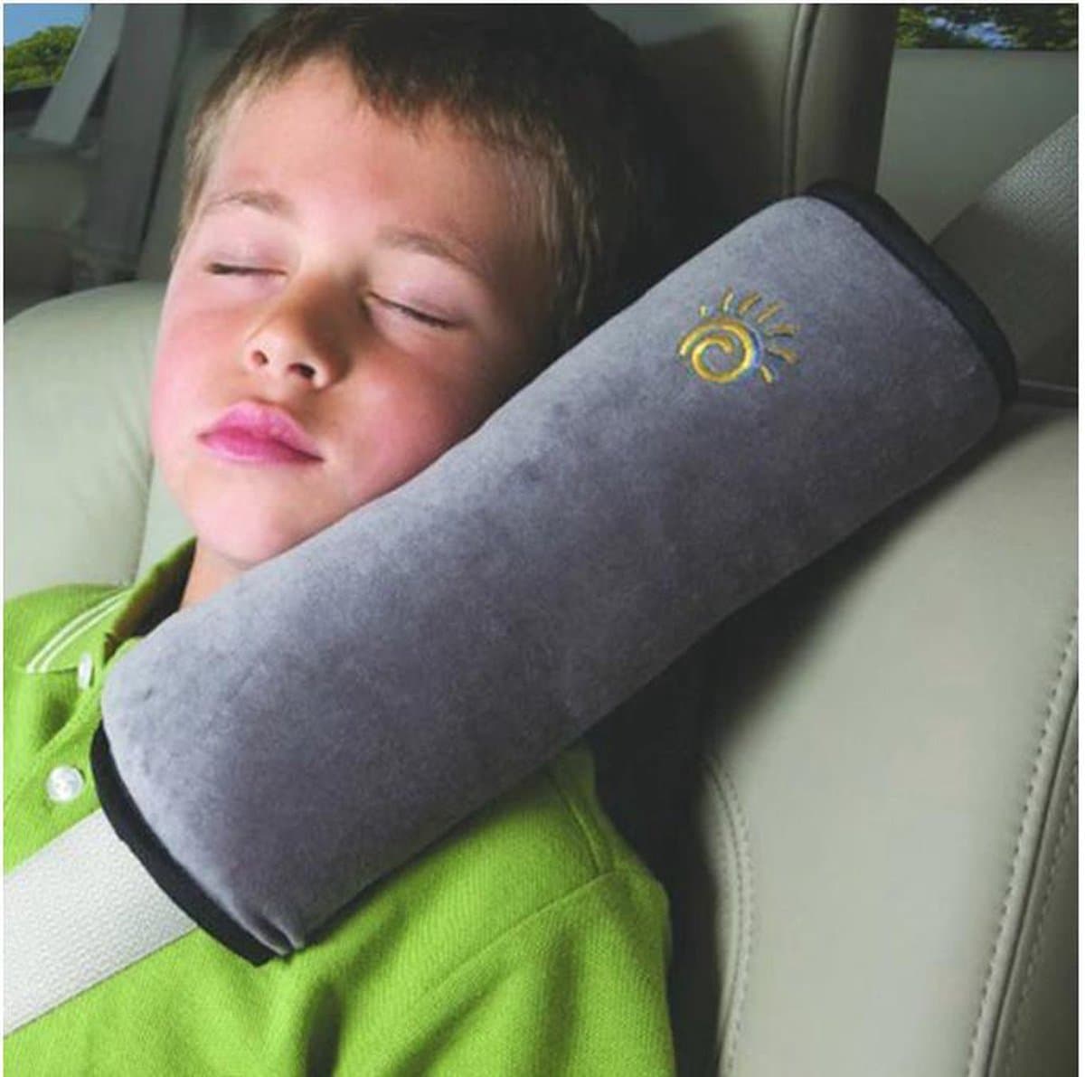 *** Gordelbeschermer 2 stuks - Reiskussen - Gordelhoes - Gordelkussen - Kindergordel - Kids gordelbeschermer - Vakantieaccessoire - Kinderkussen- van Heble® *** (EAN: 8720909520165)