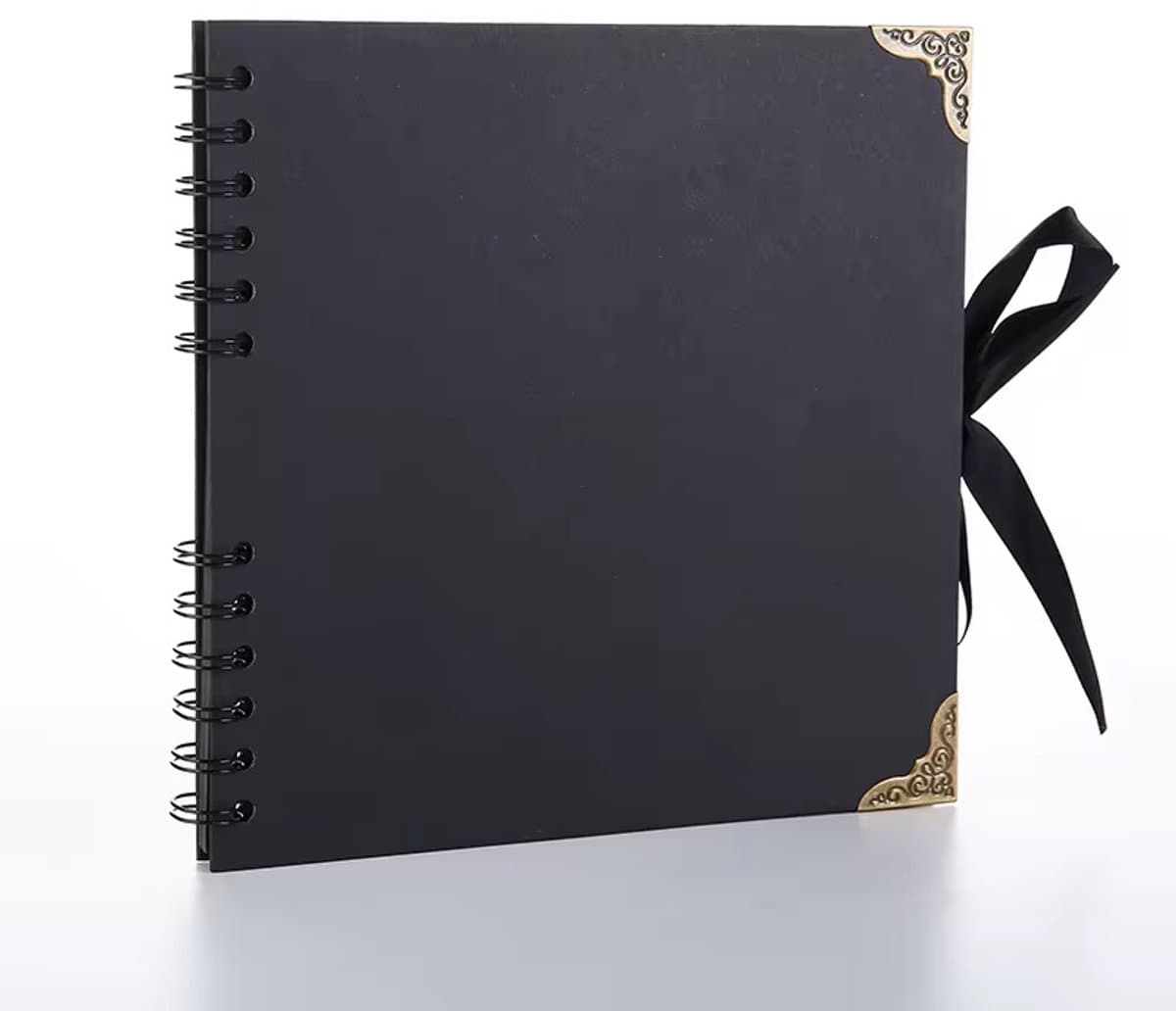 Consumerce® Fotoalbum Zwart – 50 Pagina’s – 21 x 21cm – Fotoboek – Foto Album – Insteekalbum – Plakalbum Baby – Fotoalbums – Plakboek – Plak Boek Albums – Scrapbook - Scrapbooken (EAN: 8720955244435)