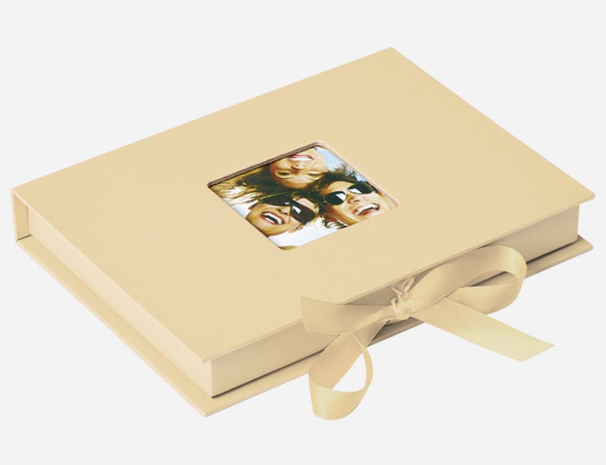 Walther FB-112-H Fun - Foto bewaardoos - Formaat 20 x 15 x 3 cm - 70 Foto's 13 x 18 cm - Crème (EAN: 4004122131228)