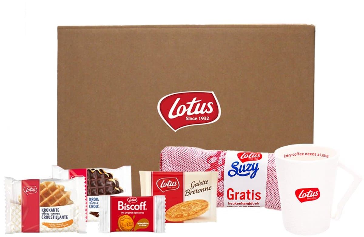 Lotus Koffiemoment Koekmix doos - Mix van Biscoff, Wafels & Galettes Bretonnes - Inclusief Lotus Mok & Keukenhanddoek - 180 stuks - 2250g (EAN: 5404038627188)