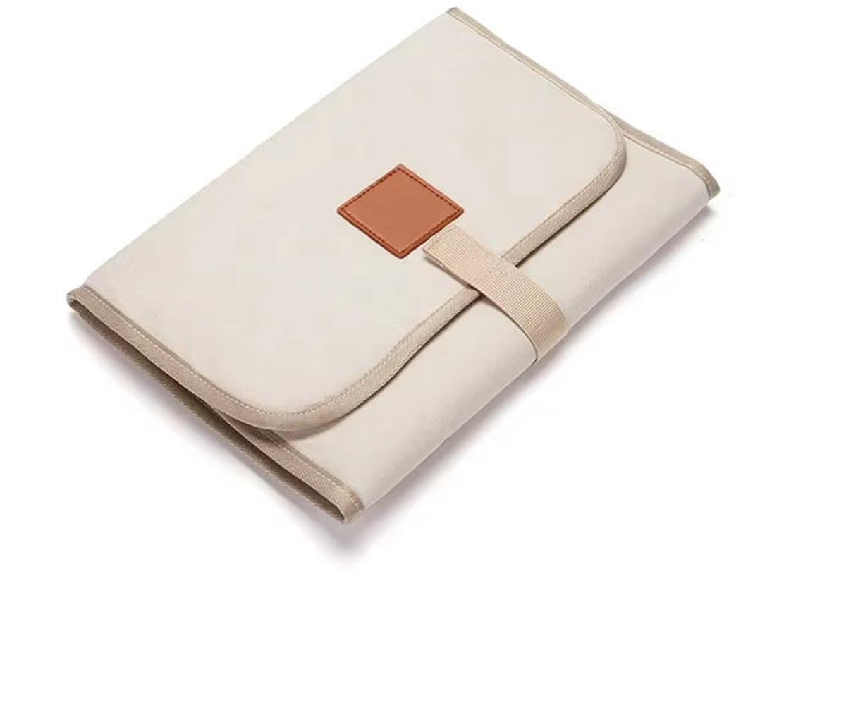 Baby Verschoonmatje voor onderweg - Waterbestendig - Beige - 58x30 cm (EAN: 8721042720146): Wat is dit preisgegeven