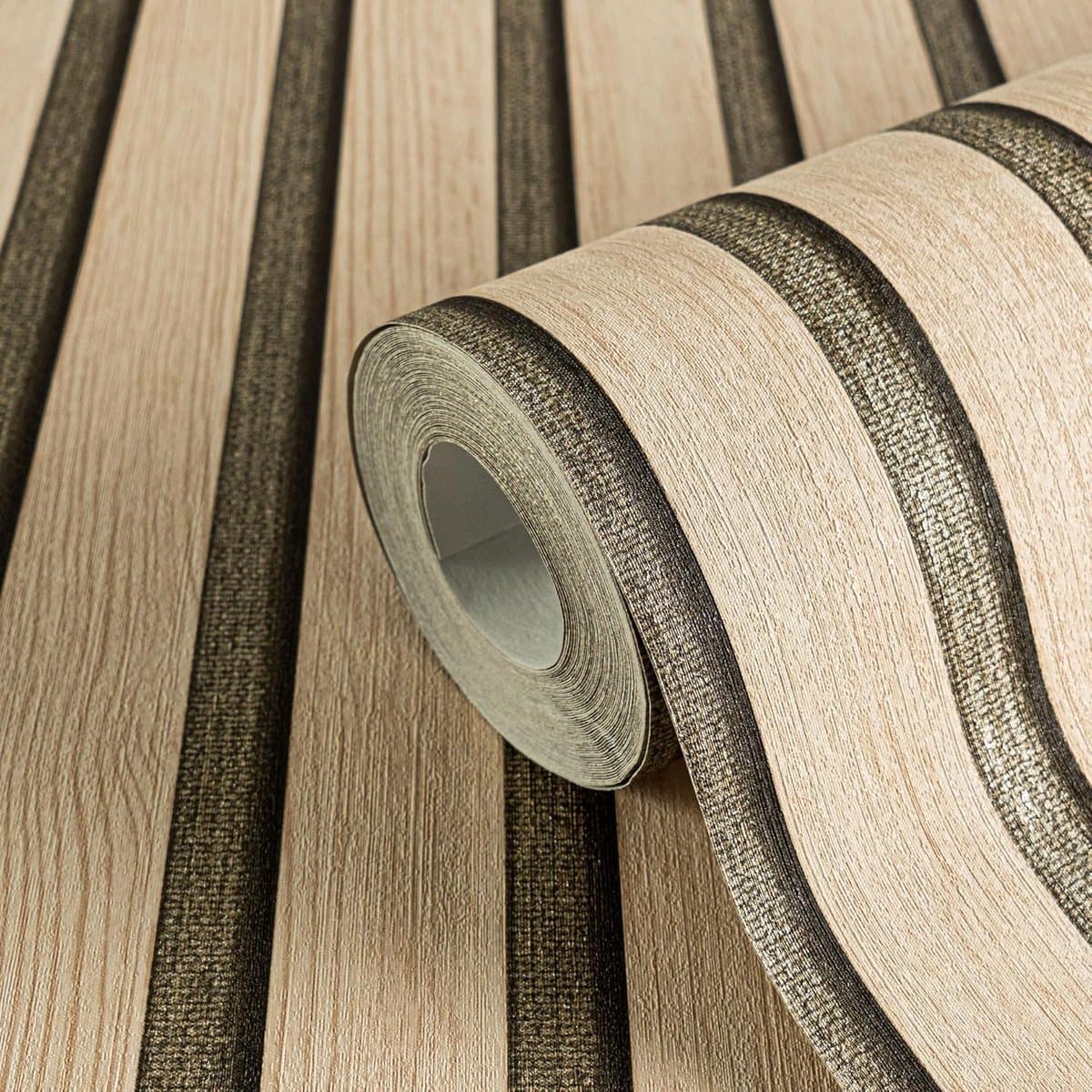 Akustische panelen behang goud metallic, vliesbehang goud metallic 786651, houtpanelen behang goud beige 7866-51, behang in houtlook 3D, BRICOFLOR.nl (EAN: 4051315675243): Is het hout Is het behang Het is magie!