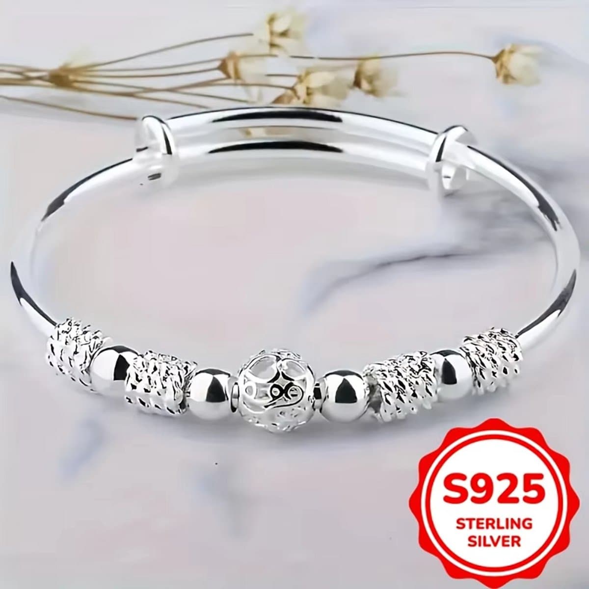 Sjika - S925 Zilveren Armband Dames – Sterling Silver Bangle met Bedels – Verstelbare Armband – Pandora Style - Cadeau voor haar (EAN: 8721516302304)