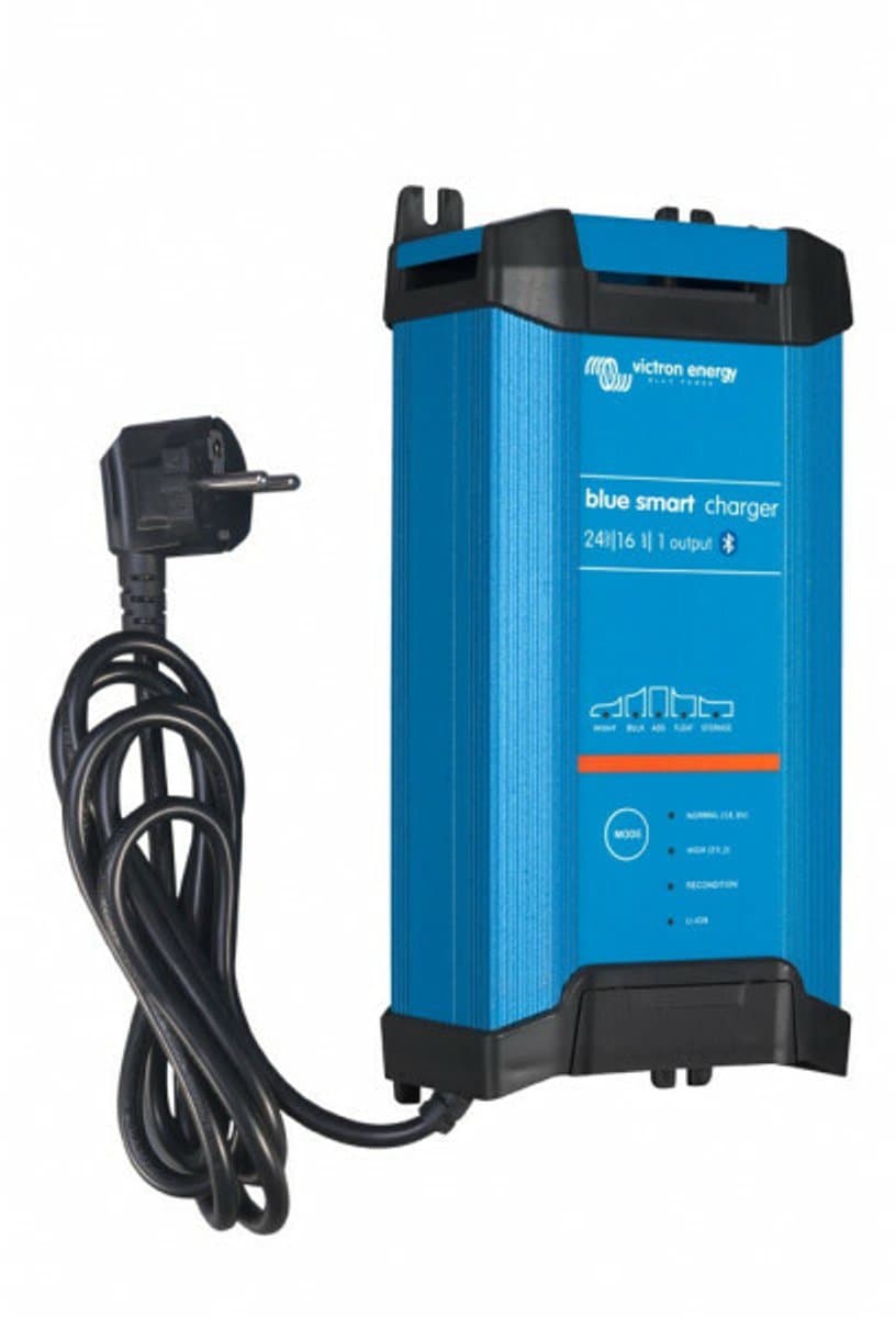 Victron Blue Smart IP22 (Type: 24V/16A - 1 Uitgang) (EAN: 8719076052470): **Wat is de Victron Blue Smart IP22 eigenlijk**