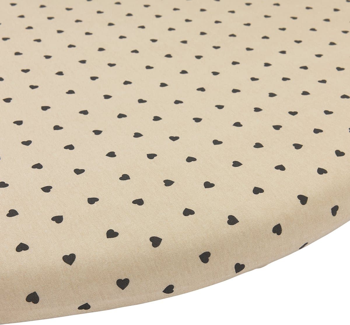 Meyco Baby Sweet Heart Hoeslaken Boxmatras Rond - Soft Sand/Black - 90/95cm (EAN: 4054703523096): Van slaapkamer-meh naar *ahhh* mijn weekendproject met de Meyco Baby Sweet Heart hoeslaken