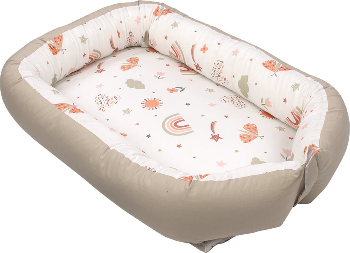 Funnababy Rainbow Babynest - Beige - Voorzien van klittenband sluiting (EAN: 8720726769457): 🎨 Waarom deze babynest mij direct aansprakIk ben geen professional, maar ik ben wel een groot voorstander van een nurturerende sfeer in huis. Deze nest is...